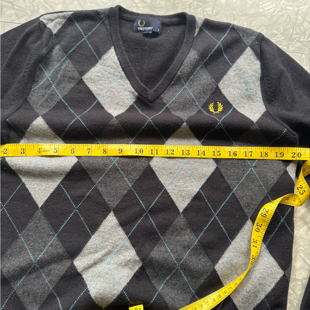 Fred Perry Black and Gray Argyle Sweater - Picture 2 of 4